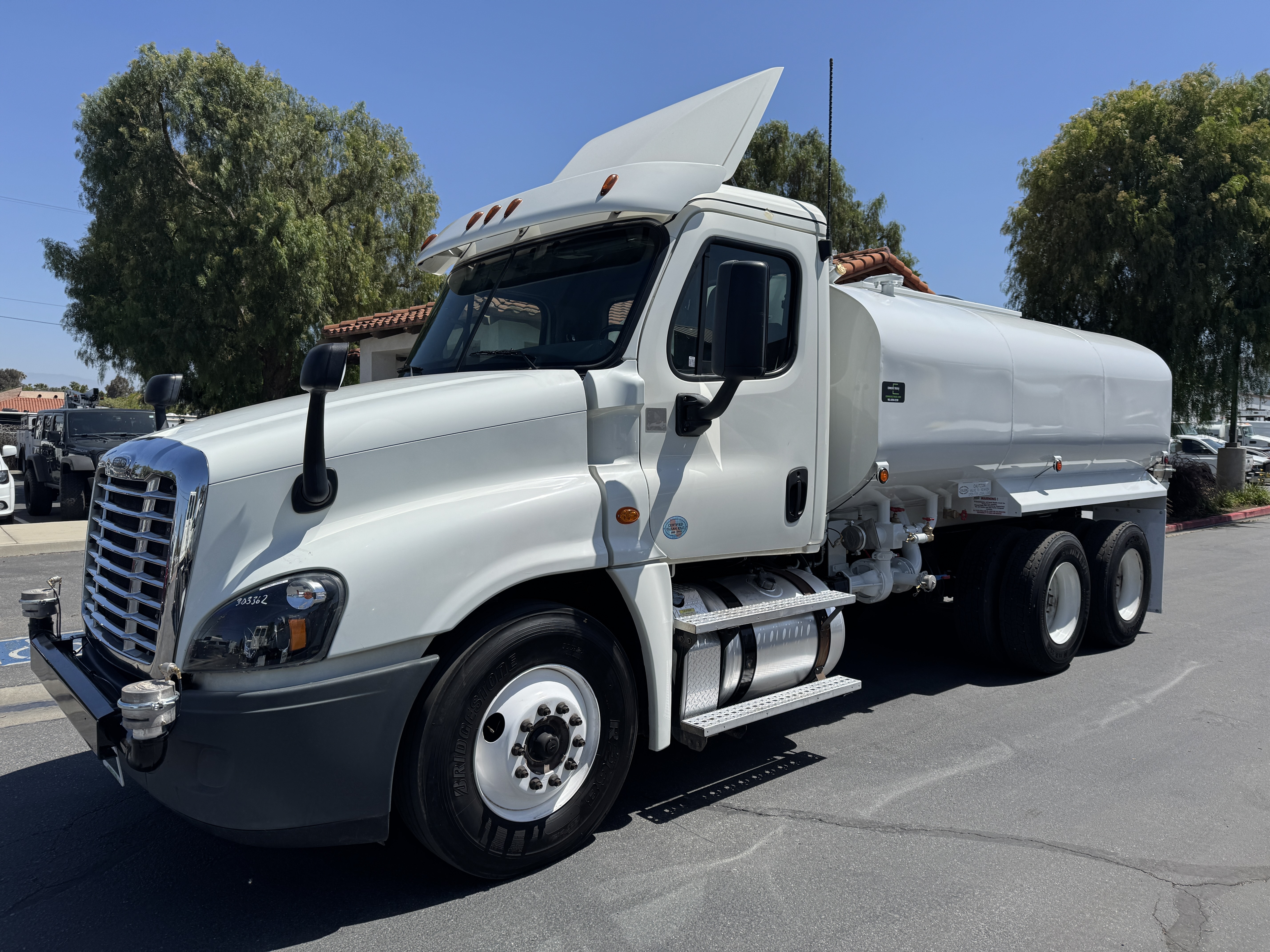 2018 FREIGHTLINER CASCADIA 125 in Norco, CA