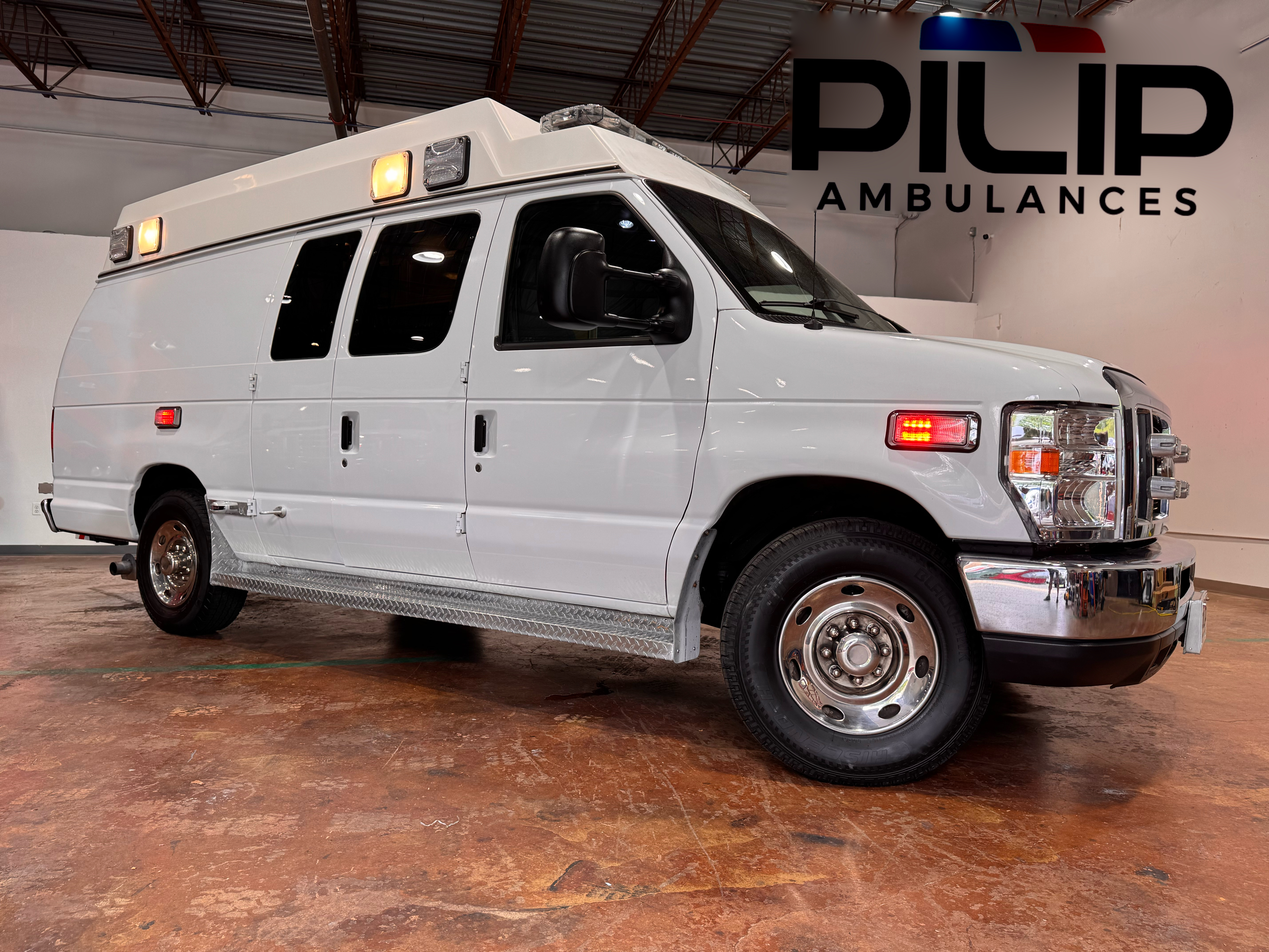 2011 FORD E350 in Camp Hill, PA