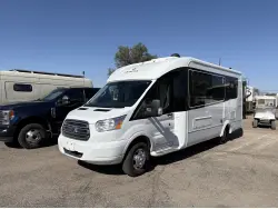 2020 LEISURE TRAVEL WONDER W24FTB