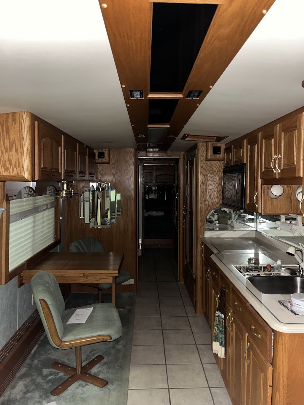 1996 Holiday Rambler NAVIGATOR 40WDS in belair MD