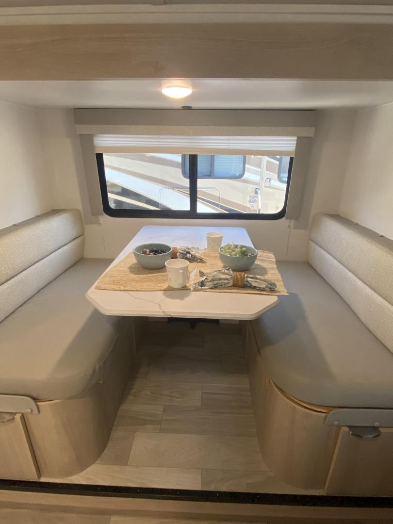 2023 Winnebago