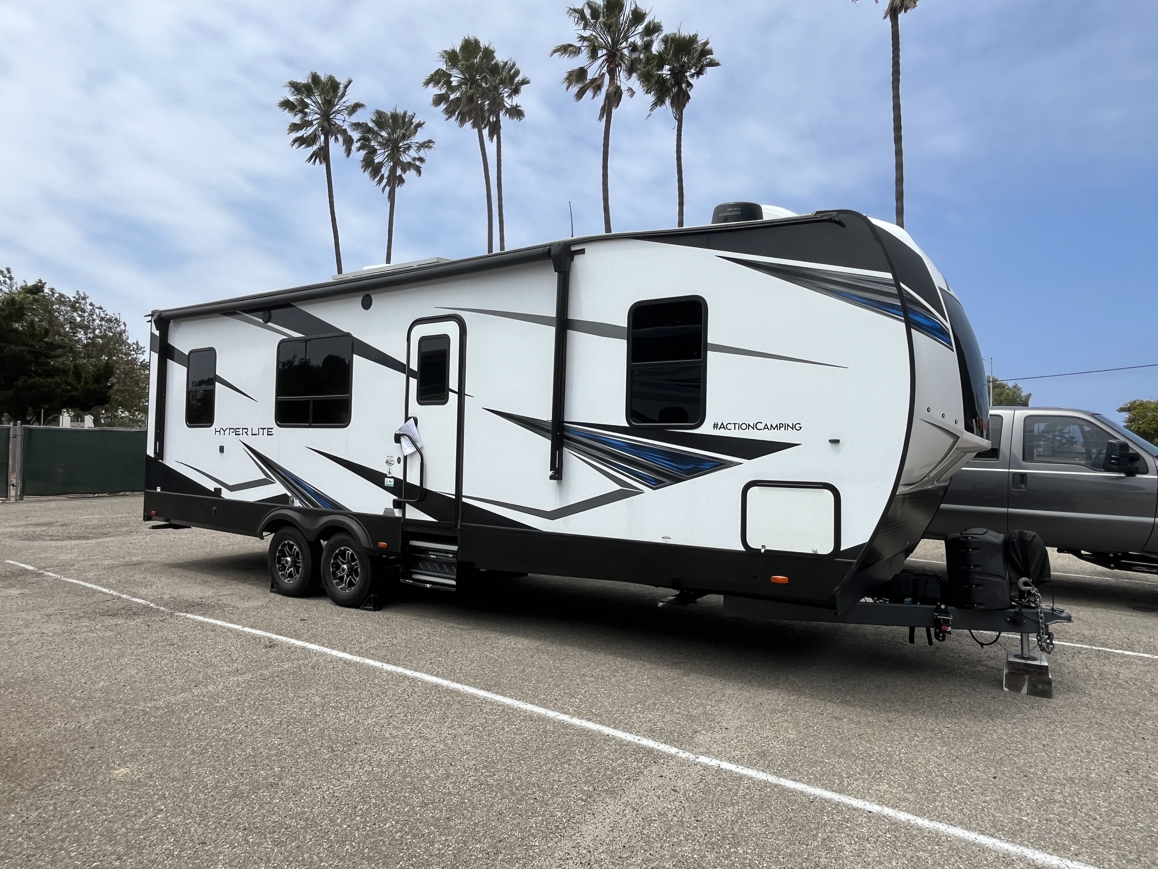 3,000円お安く!◎VOLAN◎FCS2◎HP QUAD(XL) Forest River Xlr Hyperlite 3310 RVs For Sale - RV Trader