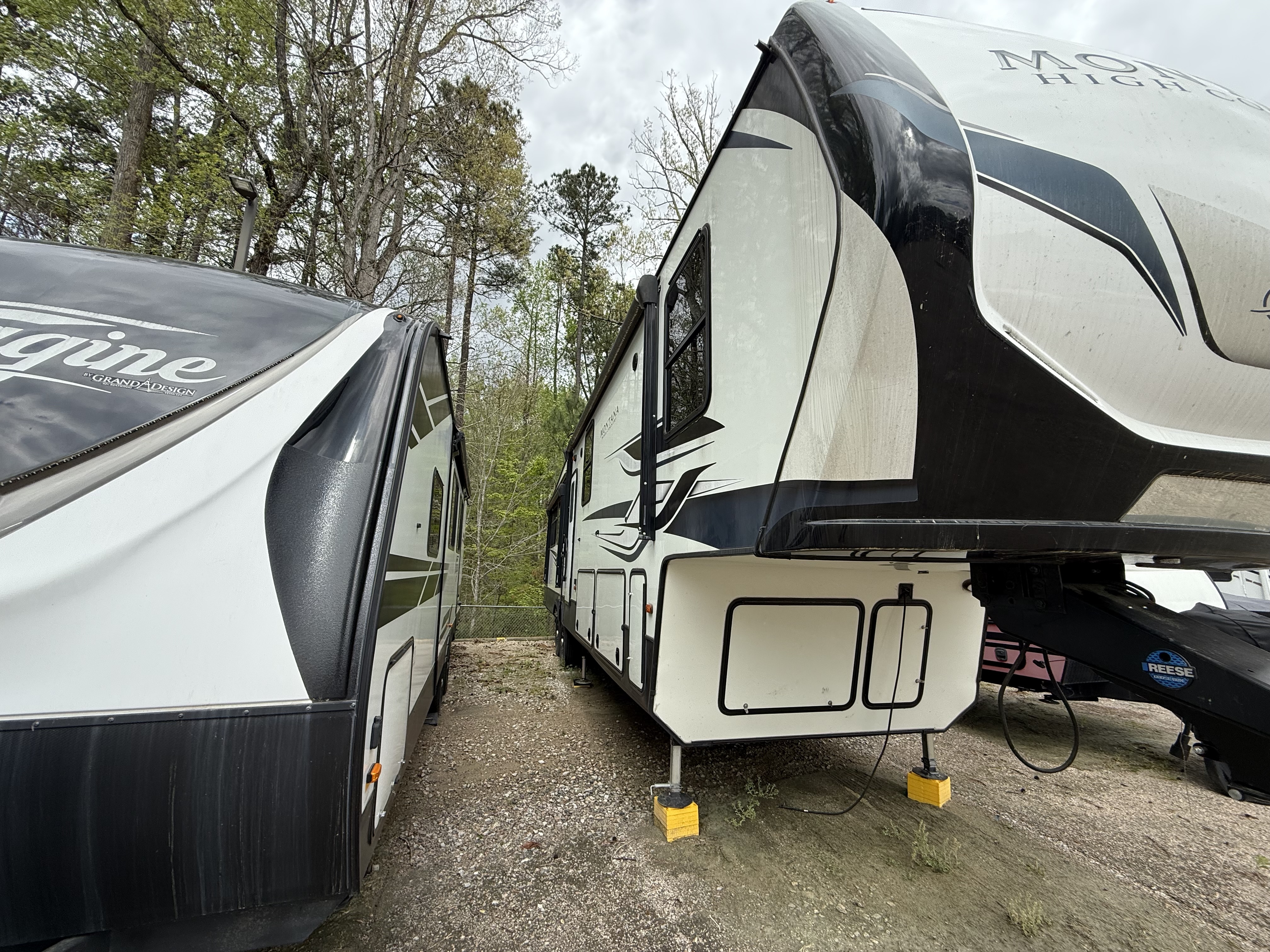 Used 2021 Keystone Montana High Country 385br in Wake Forest