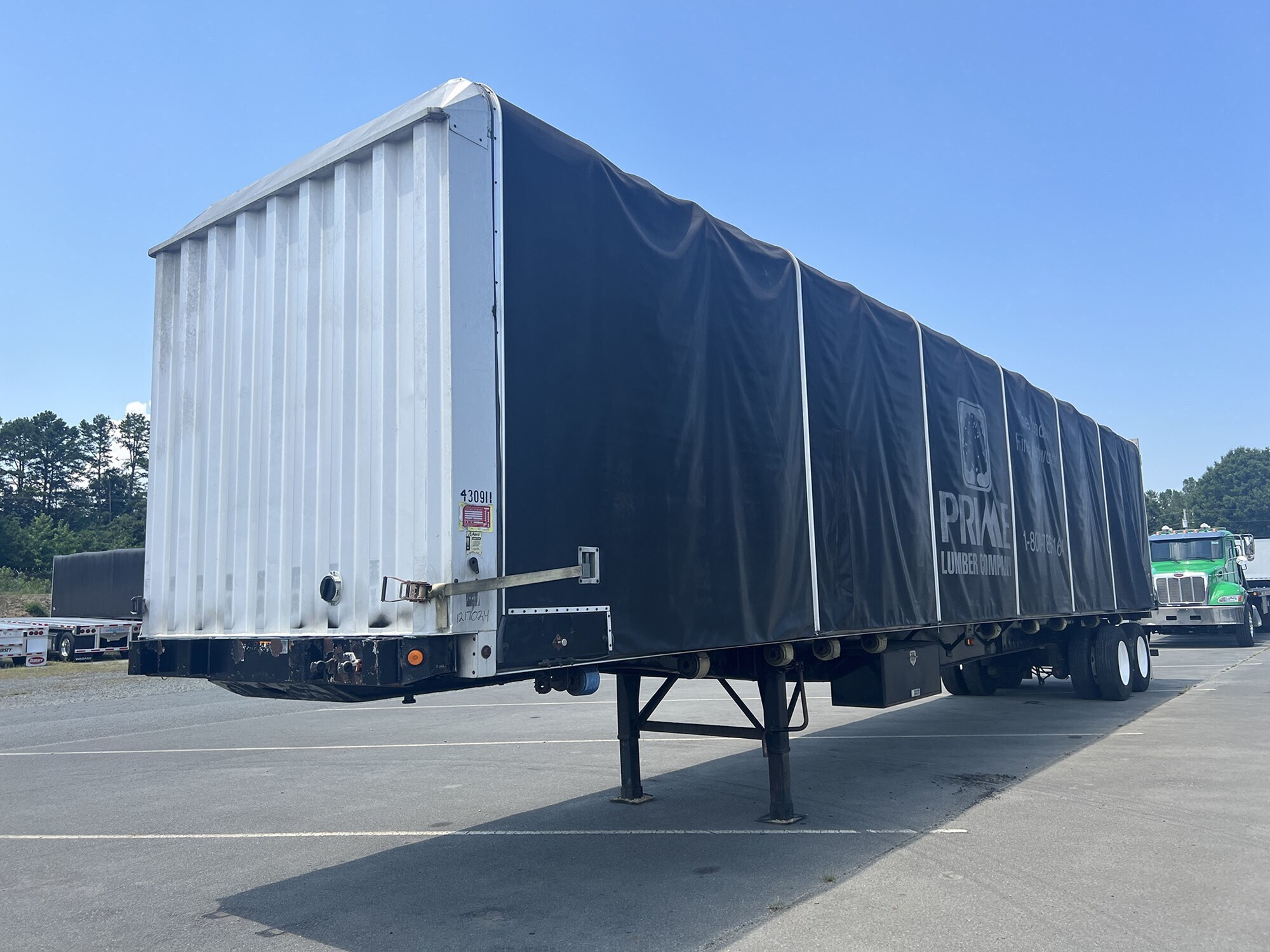 2005 GREAT DANE FLATBED in Roanoke, VA