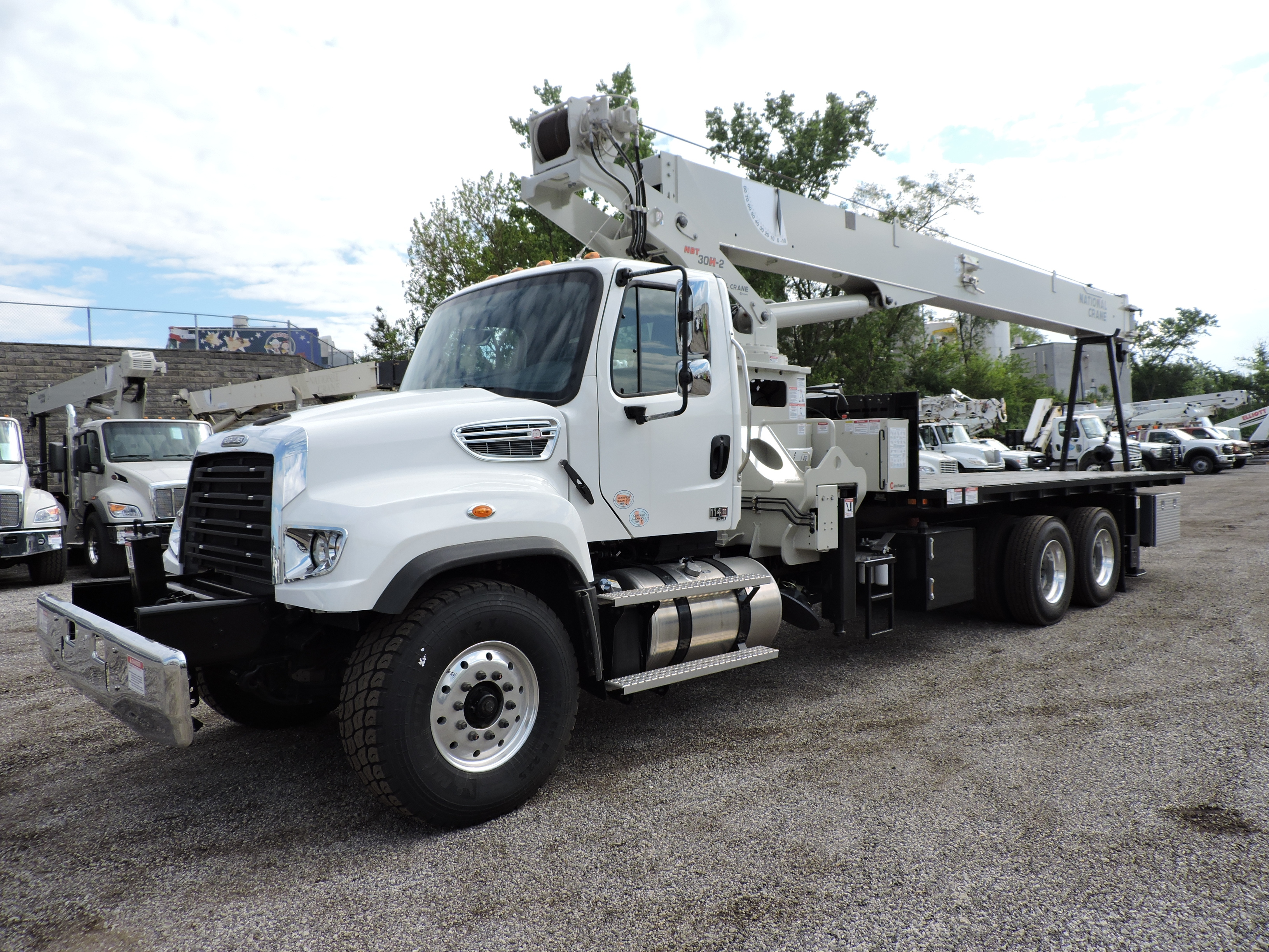 2025 NATIONAL CRANE NBT30H-2 in Hodgkins, IL
