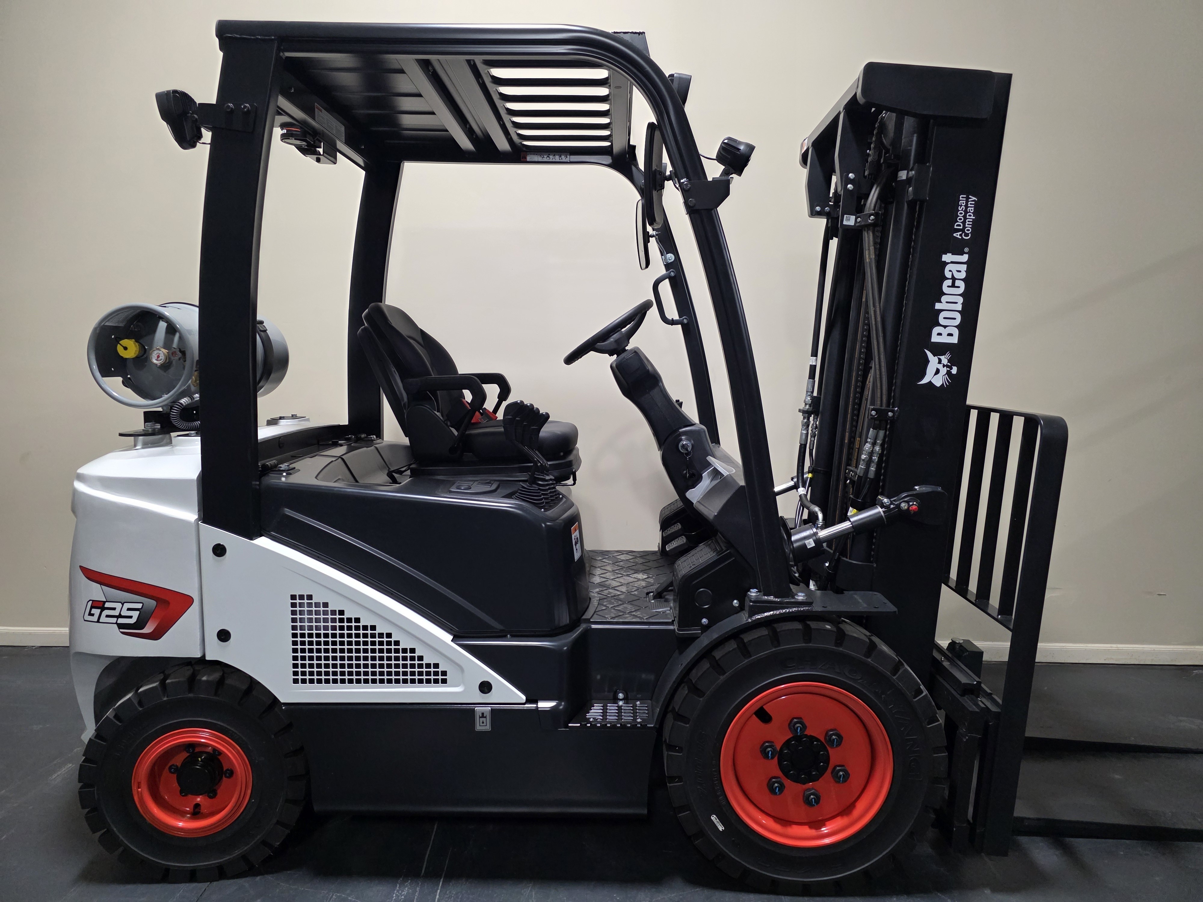2025 BOBCAT G25E-7 in Spring, TX