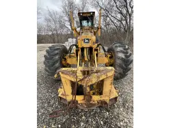 1985 JOHN DEERE 772