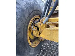 1985 JOHN DEERE 772