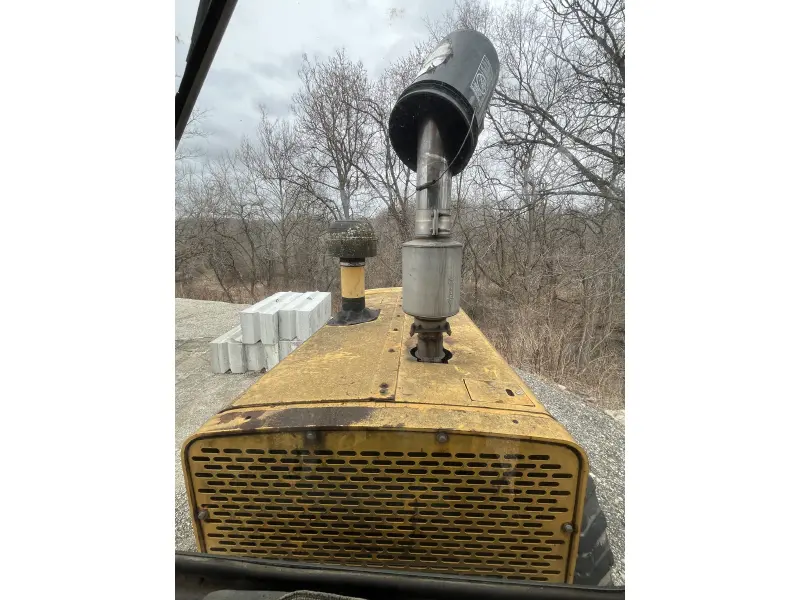 1985 JOHN DEERE 772