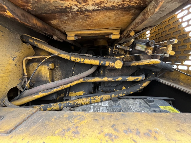 1985 JOHN DEERE 772