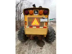 1985 JOHN DEERE 772