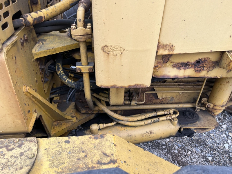 1985 JOHN DEERE 772