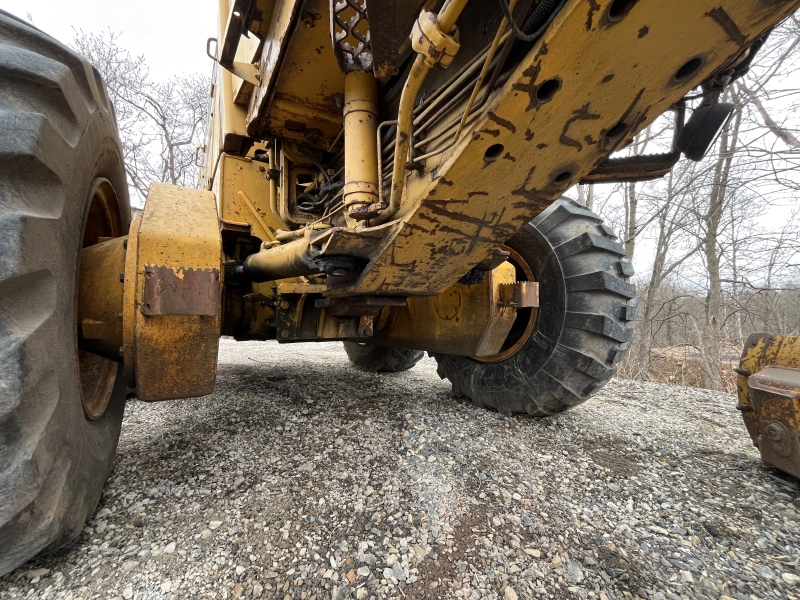 1985 JOHN DEERE 772