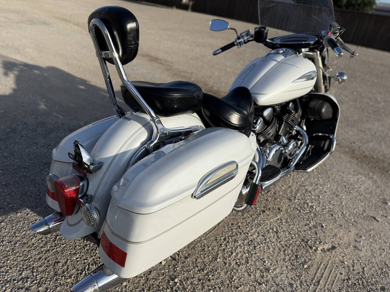 2006 Yamaha Royal Star Tour Deluxe DELUXE in Midlothian, TX