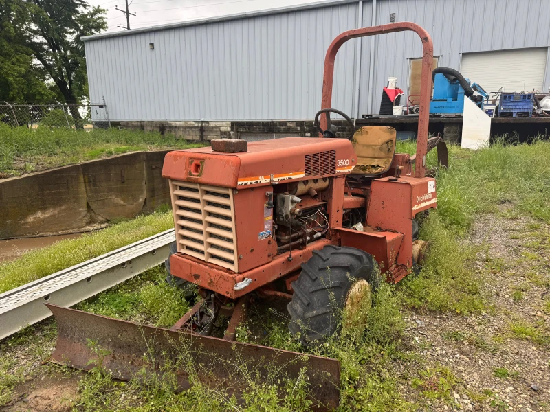 DITCH WITCH 3500 DD