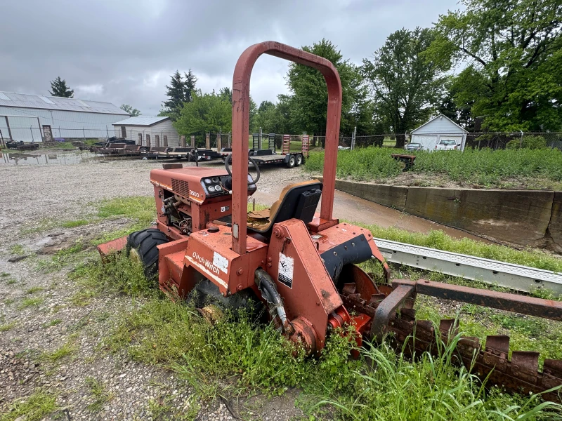 DITCH WITCH 3500 DD