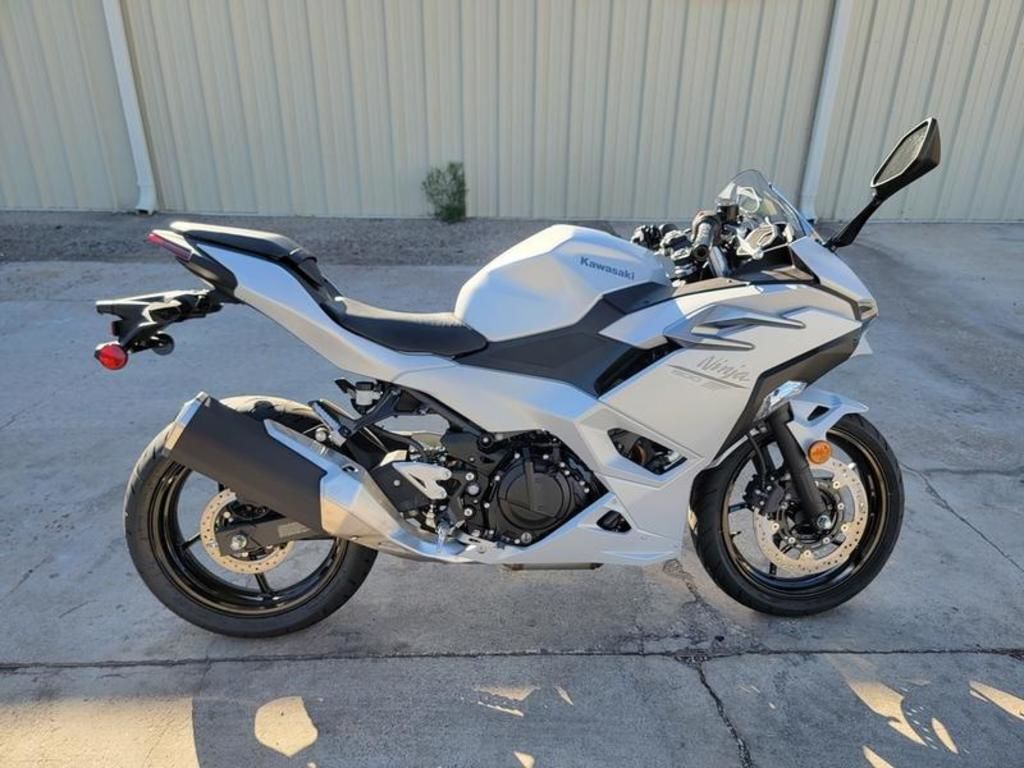 Silver Sportbike Motorcycles For Sale Near Mount Vernon