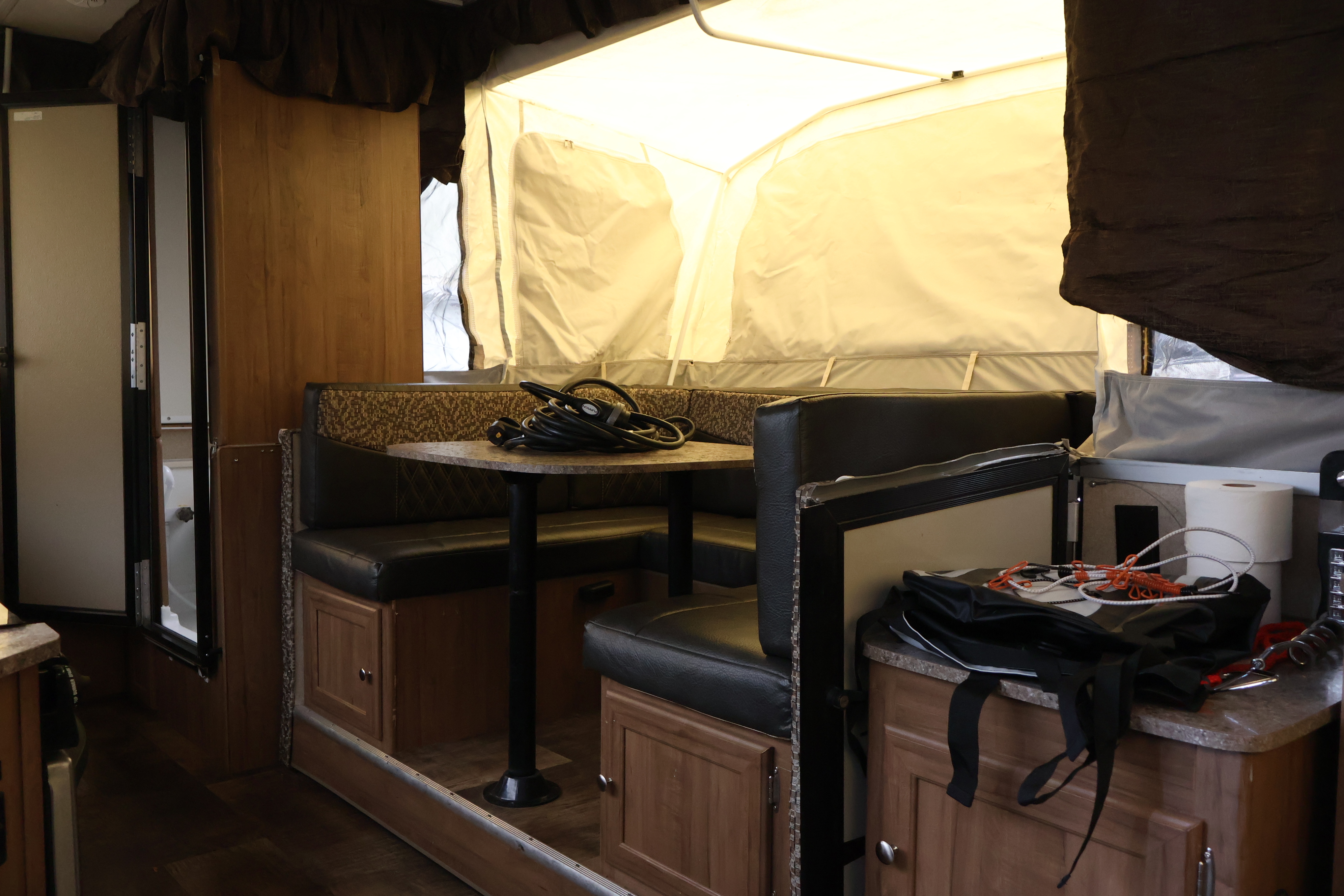 Used 2018 Forest River Rockwood High Wall Hw296 in Mission