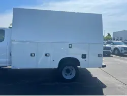 2025 FORD F550
