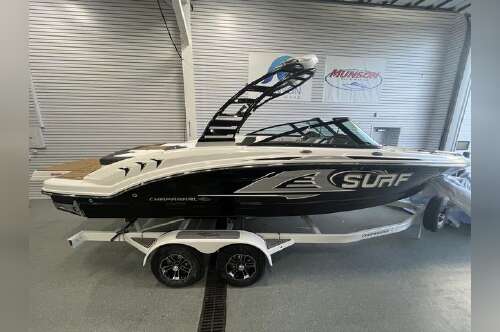 2025 Chaparral 23 SURF in round lake IL