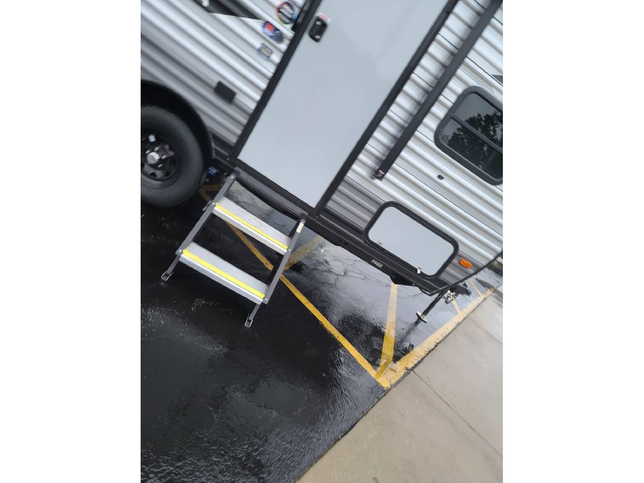 A photo of this 2025 Coachmen Catalina 134RKX