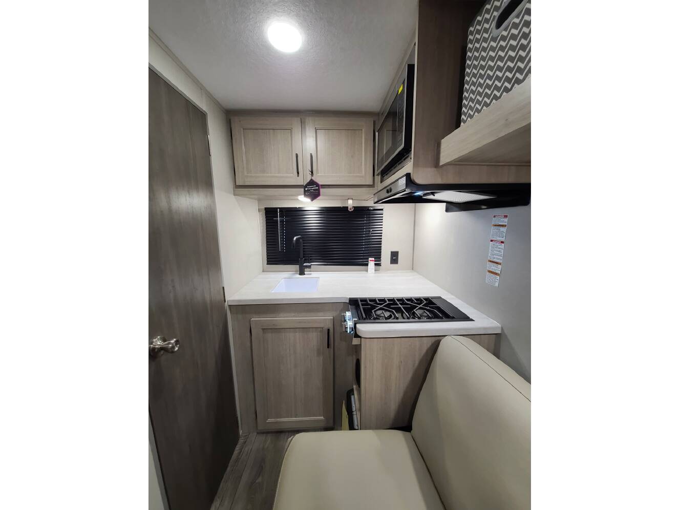 A photo of this 2025 Coachmen Catalina 134RKX
