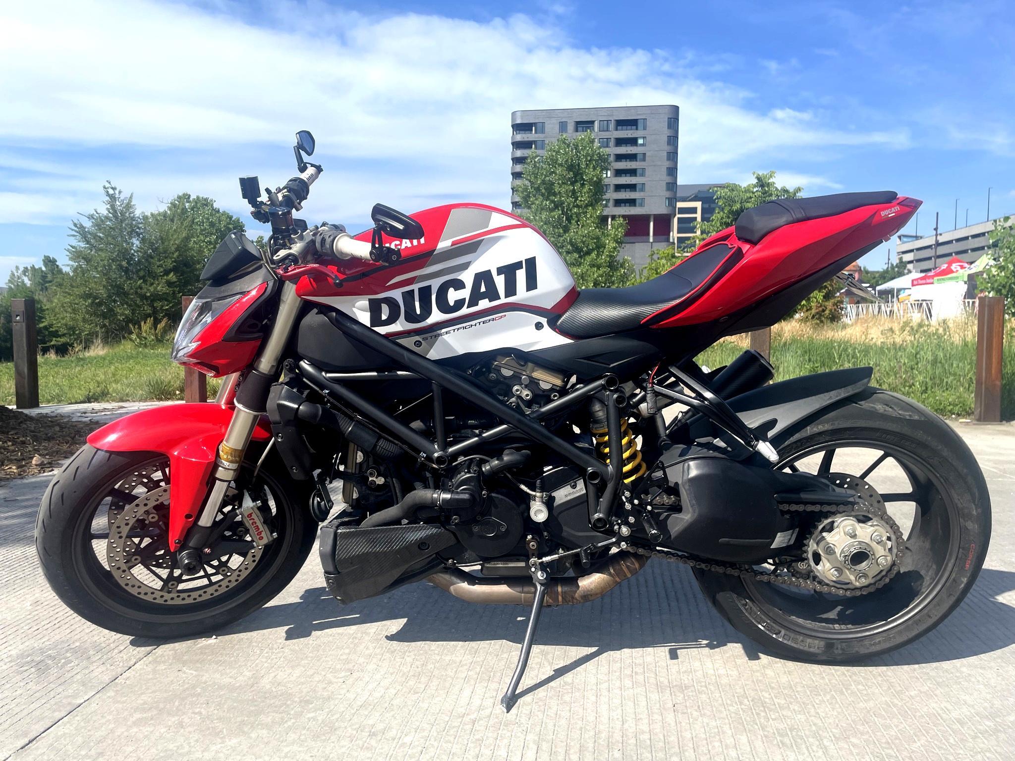 スマイリー No Reserve: 2008 Ducati 1098S for sale on BaT Auctions