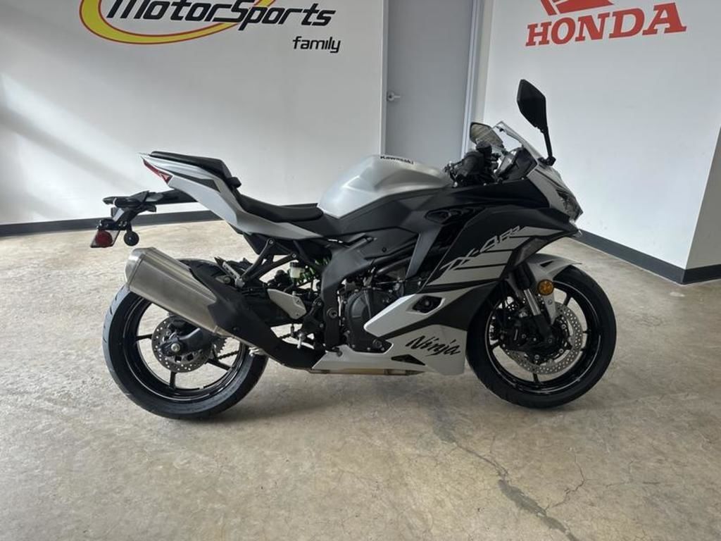 take！ Green Kawasaki Ninja Motorcycles Under $2000 For Sale in