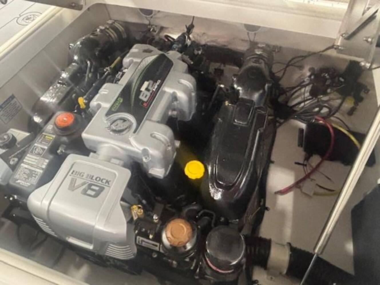 A photo of this 2025 Chaparral 2870 SSX
