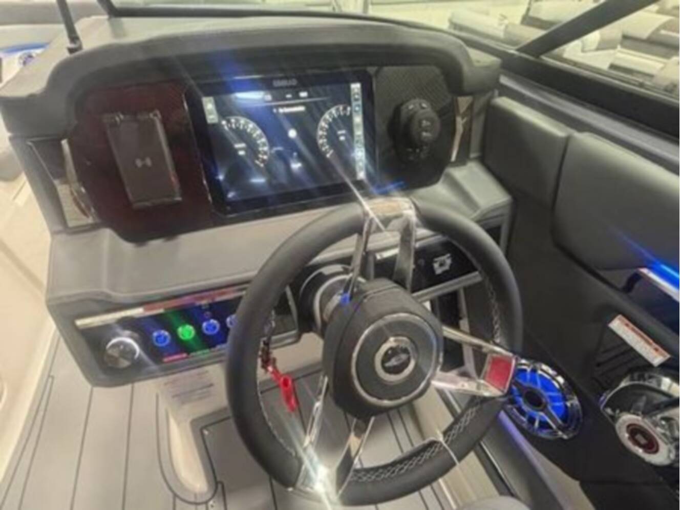 A photo of this 2025 Chaparral 2870 SSX