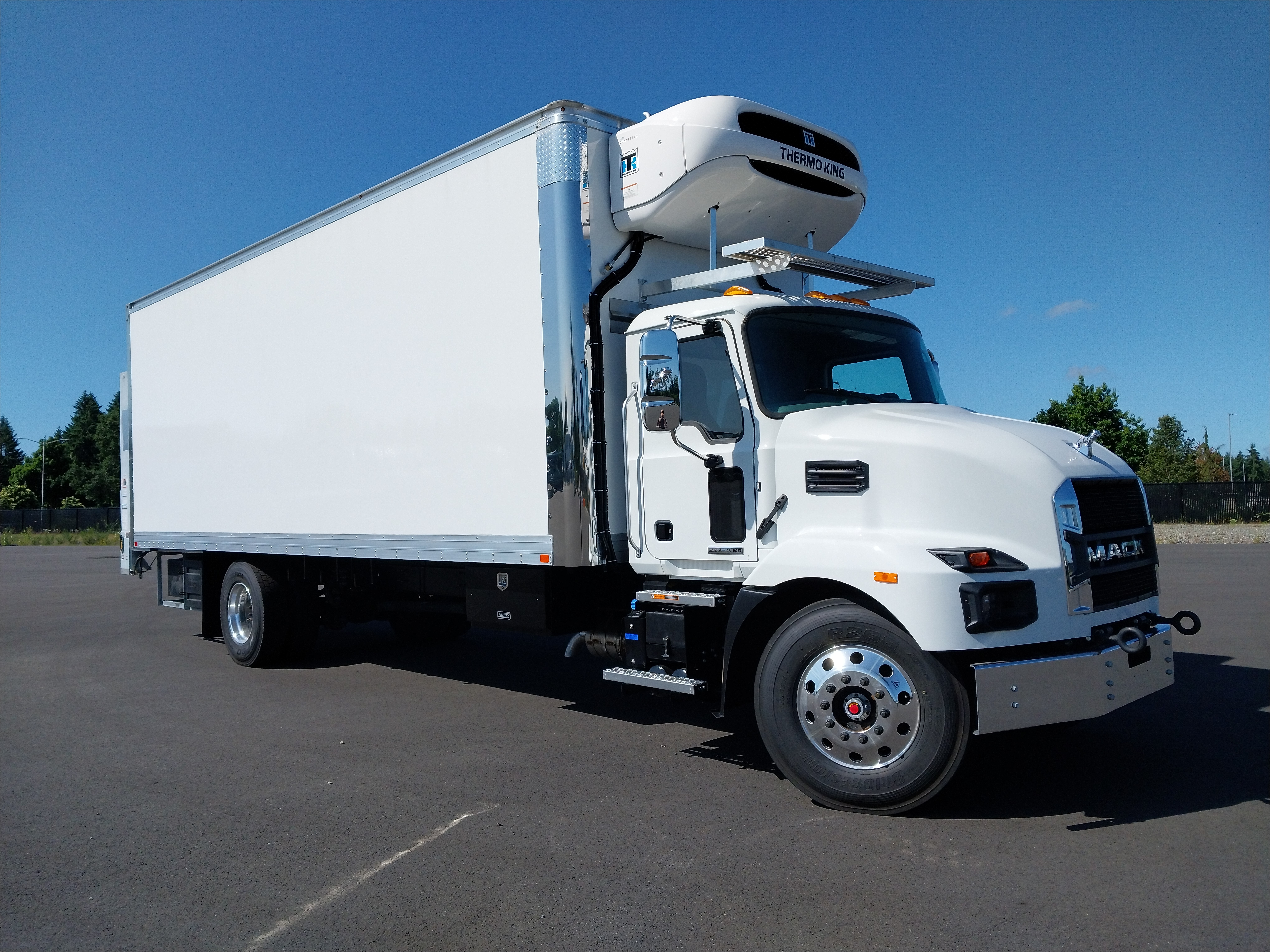 2027 MACK MD7 in Seattle, WA