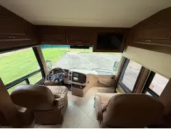 2011 ENTEGRA COACH ANTHEM
