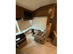 2011 ENTEGRA COACH ANTHEM