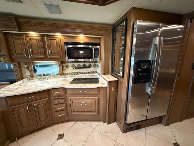 2011 ENTEGRA COACH ANTHEM