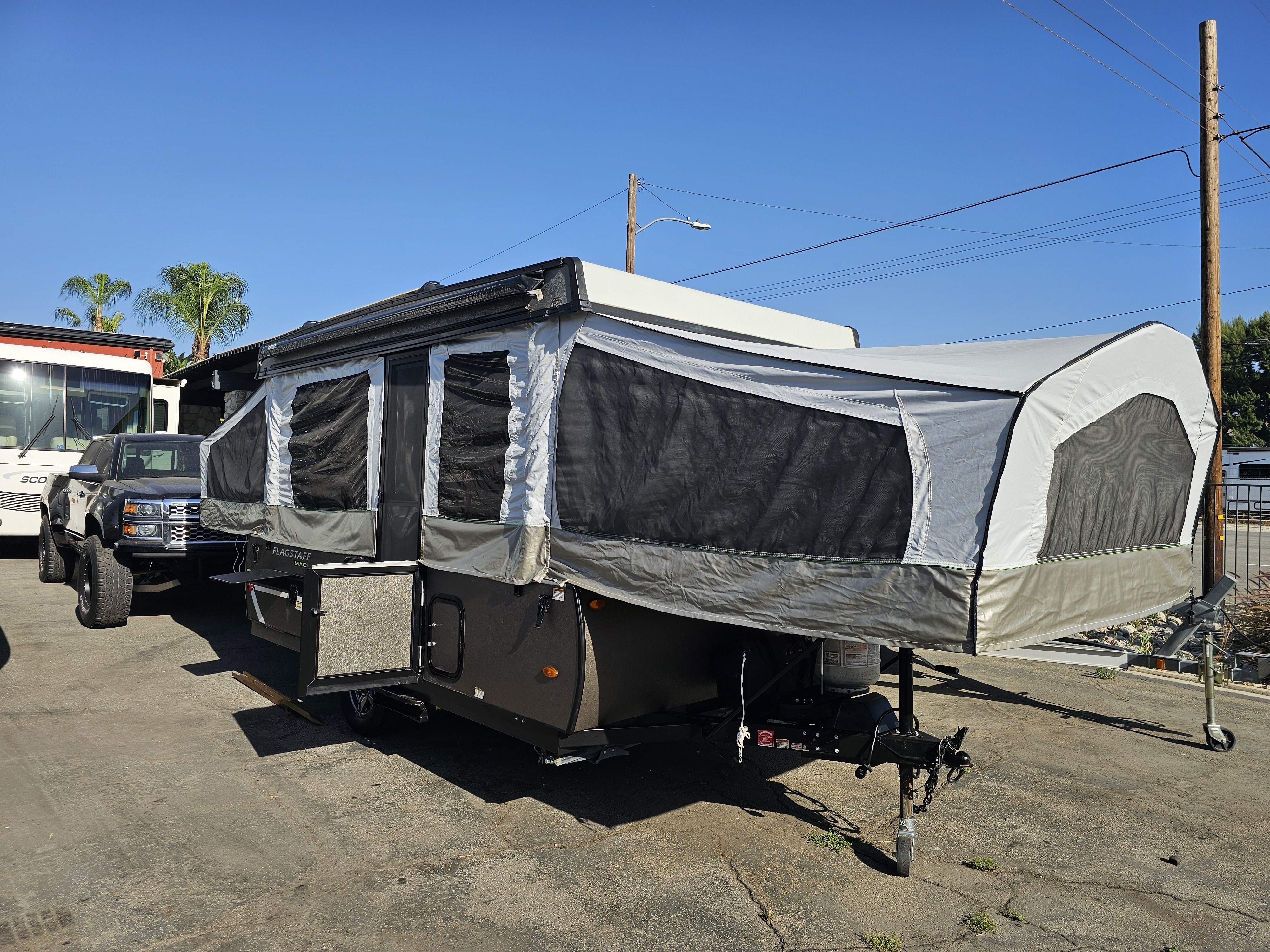 2022 Forest River Flagstaff FS228D Tent Trailer in san bernardino CA