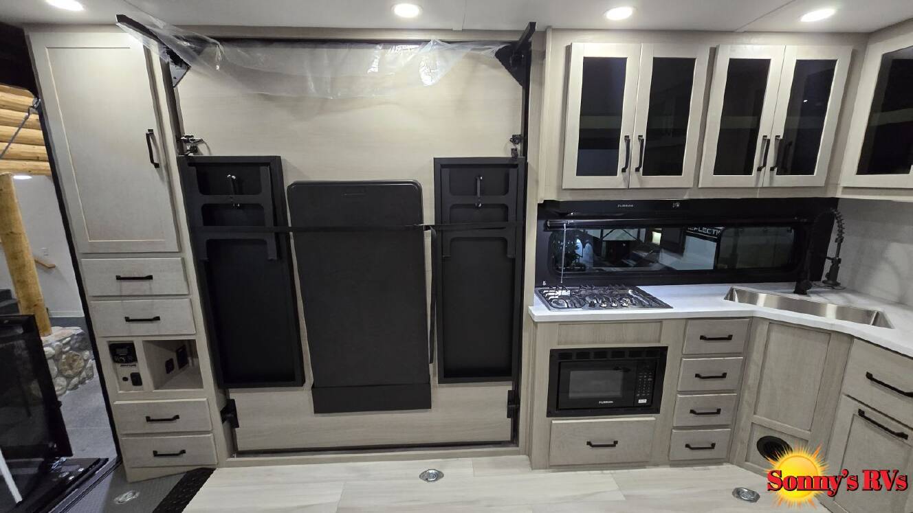 A photo of this 2026 Grand Design MOMENTUM 17MAV