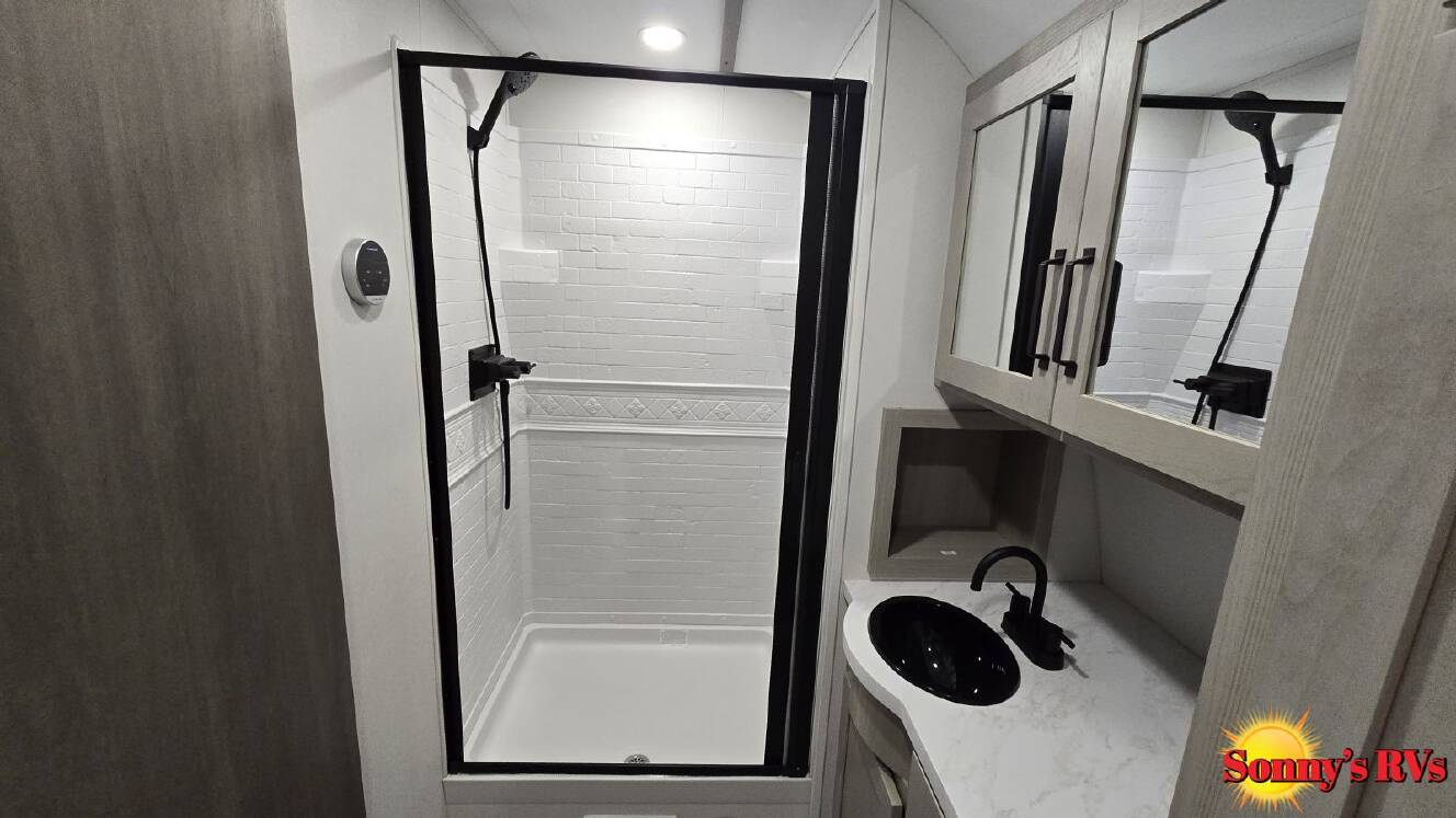 A photo of this 2026 Grand Design MOMENTUM 17MAV