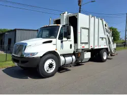 2009 INTERNATIONAL 4300
