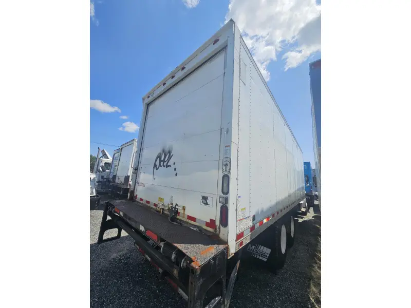 2019 FREIGHTLINER BUSINESS CLASS M2 106