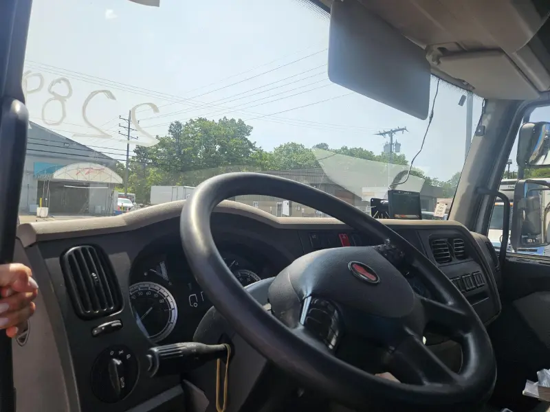 2017 KENWORTH K370