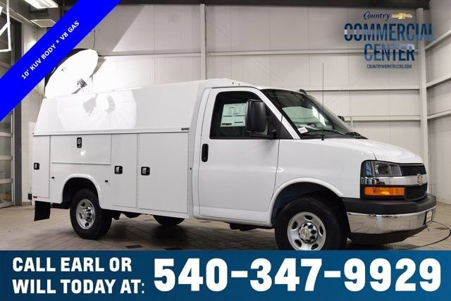 2025 CHEVROLET Express Cutaway 3500 1WT in Warrenton, VA
