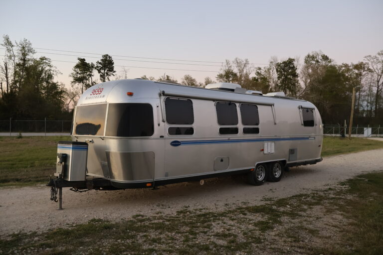 2000 Airstream EXCELLA 30 in willis TX
