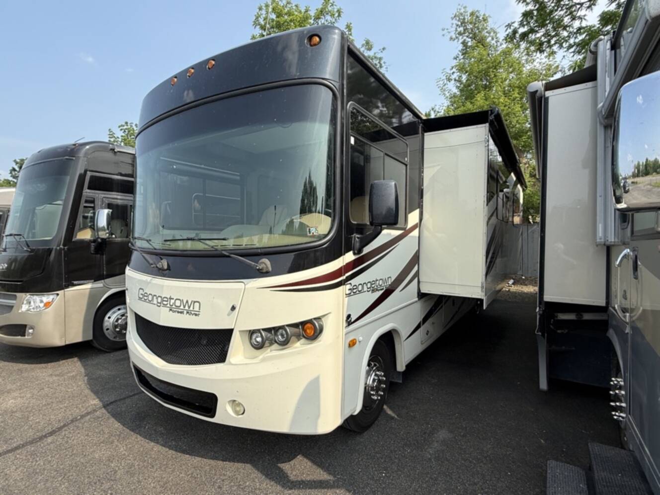 A photo of this 2015 Forest River GEORGETOWN 335DS