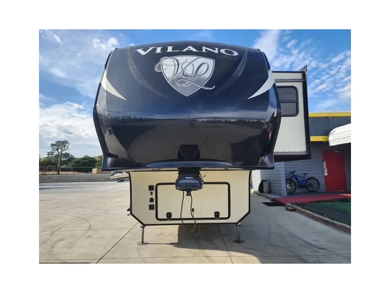 2017 VANLEIGH VILANO 365 RL