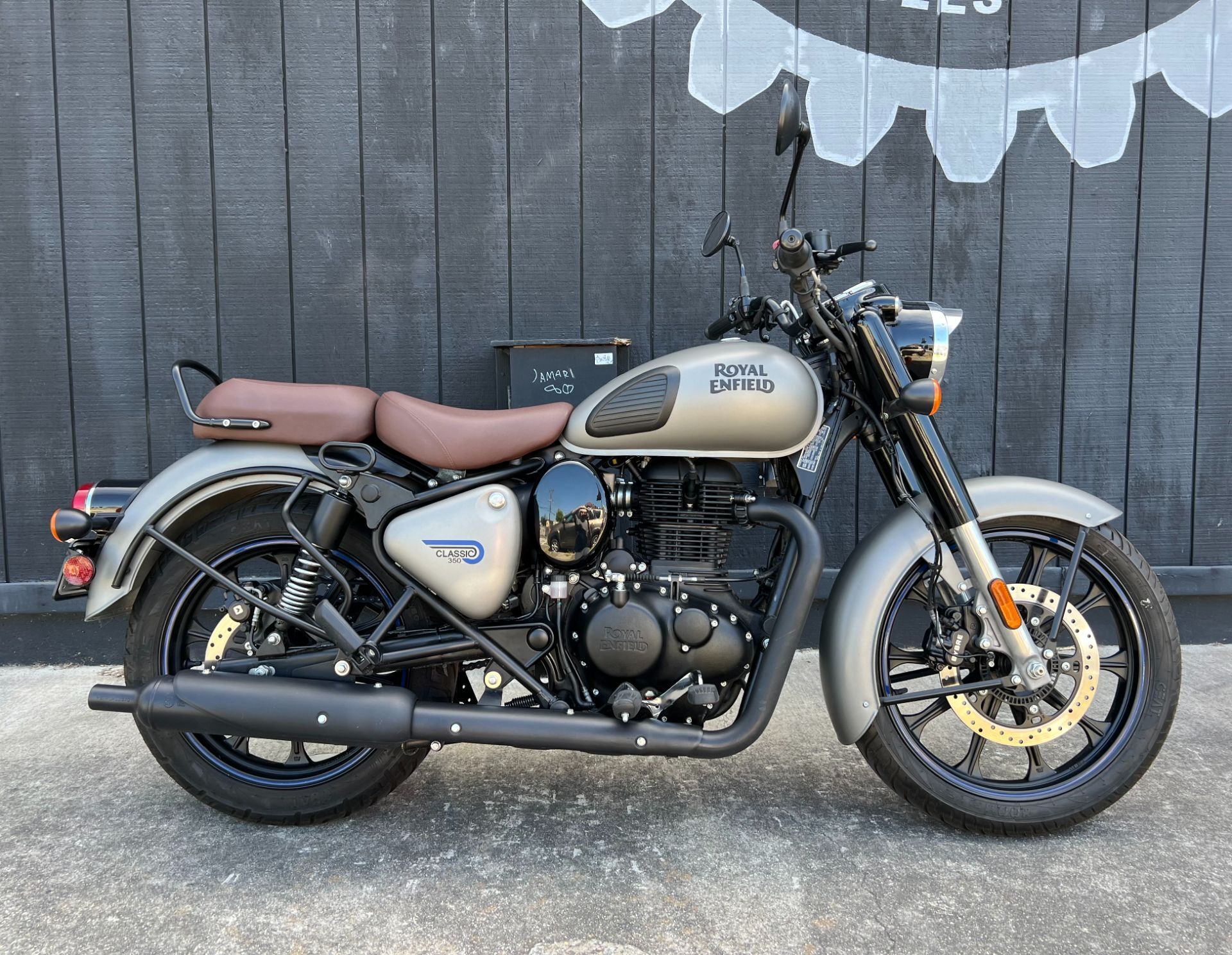 RE ARRIVAL/再入荷 350 Classic Enfield Royal Motorcycles Trader Cycle - Sale For ロッド