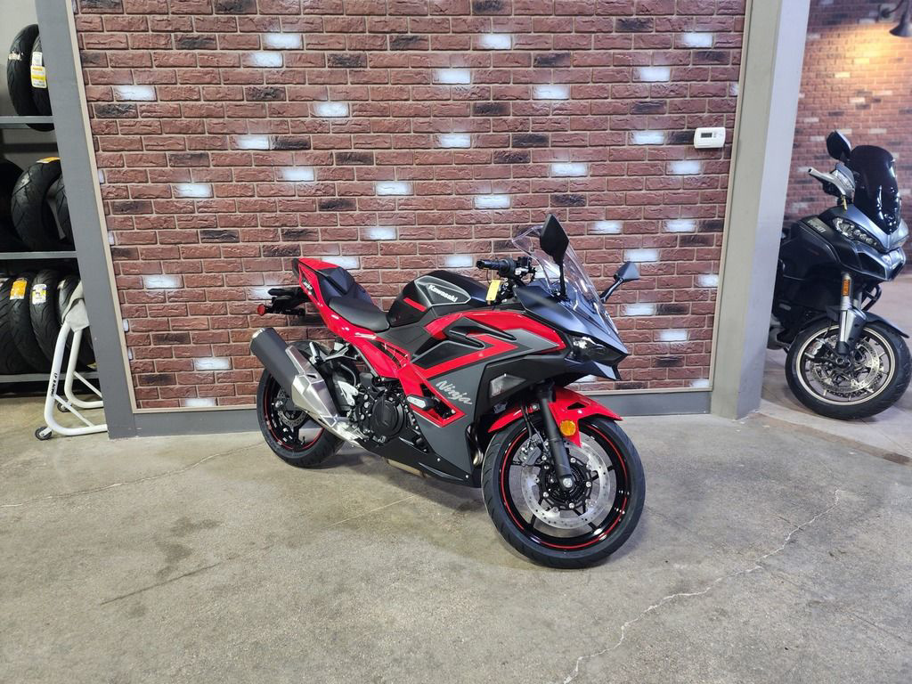 Full Throttle Motorsports in Lansing, Michigan. Find New and