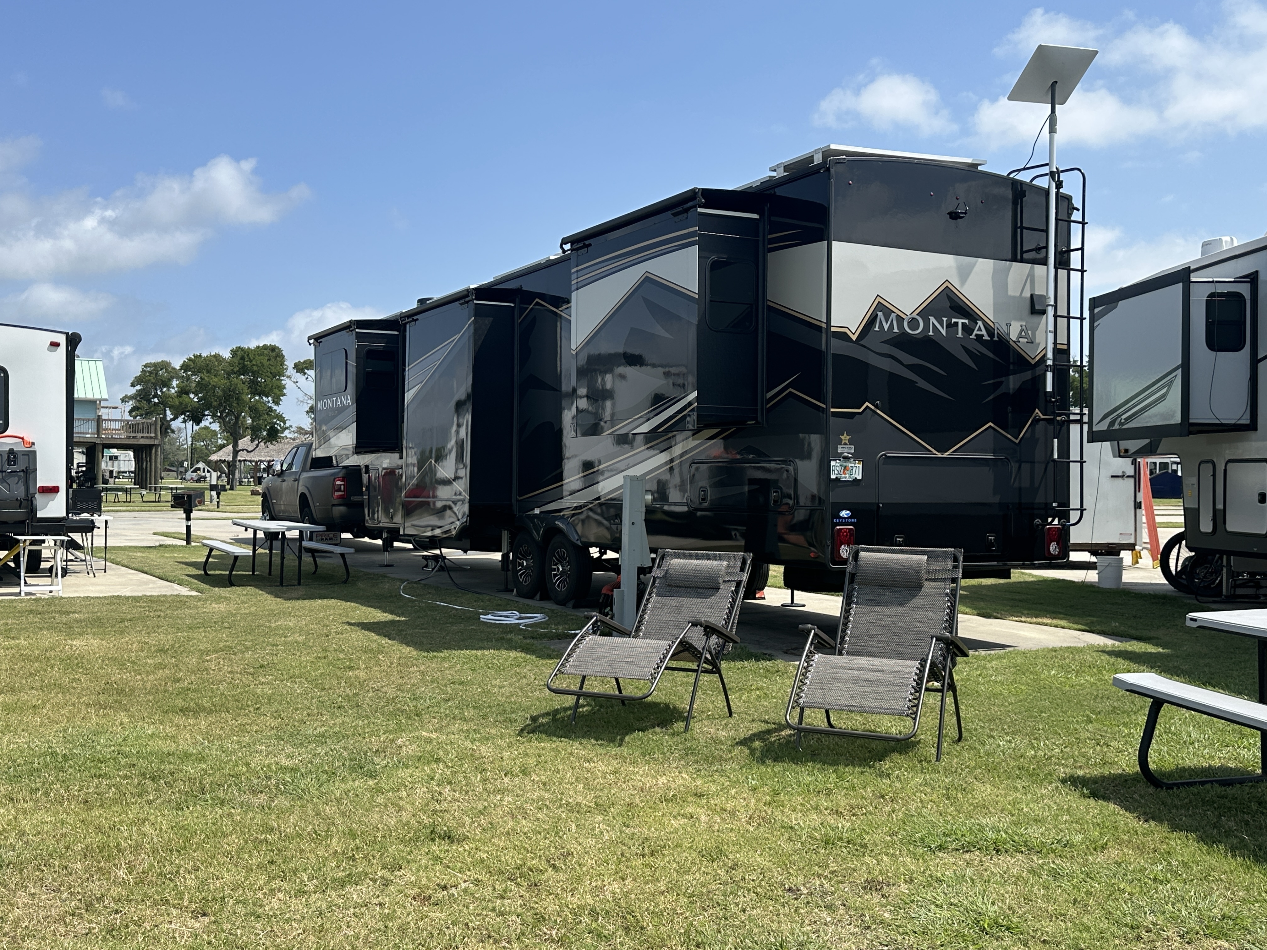 2025 Keystone MONTANA 3941FO RV