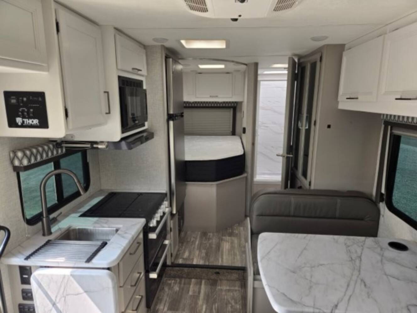 A photo of this 2025 Thor Motor Coach GENEVA 22VT
