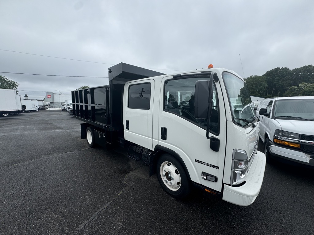2024 ISUZU NPR HD in Riverside, NJ