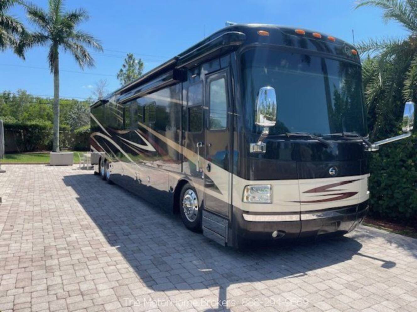 A photo of this 2008 Monaco DYNASTY SQUIRE IV